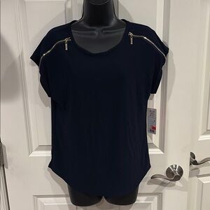 89th & Madison medium Navy Blue Women's Top with Zipper Detail - NWT